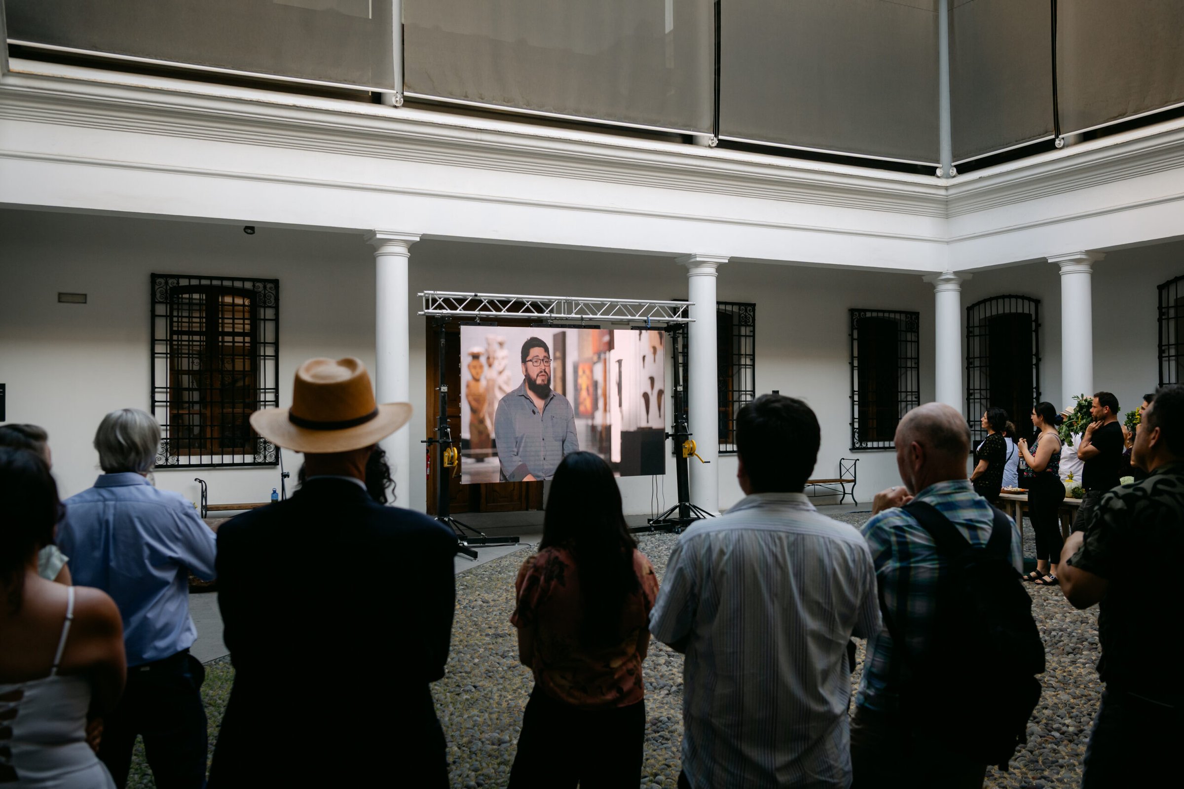 Los Amigos del Museo descubren detalles íntimos de la próxima exposición temporal