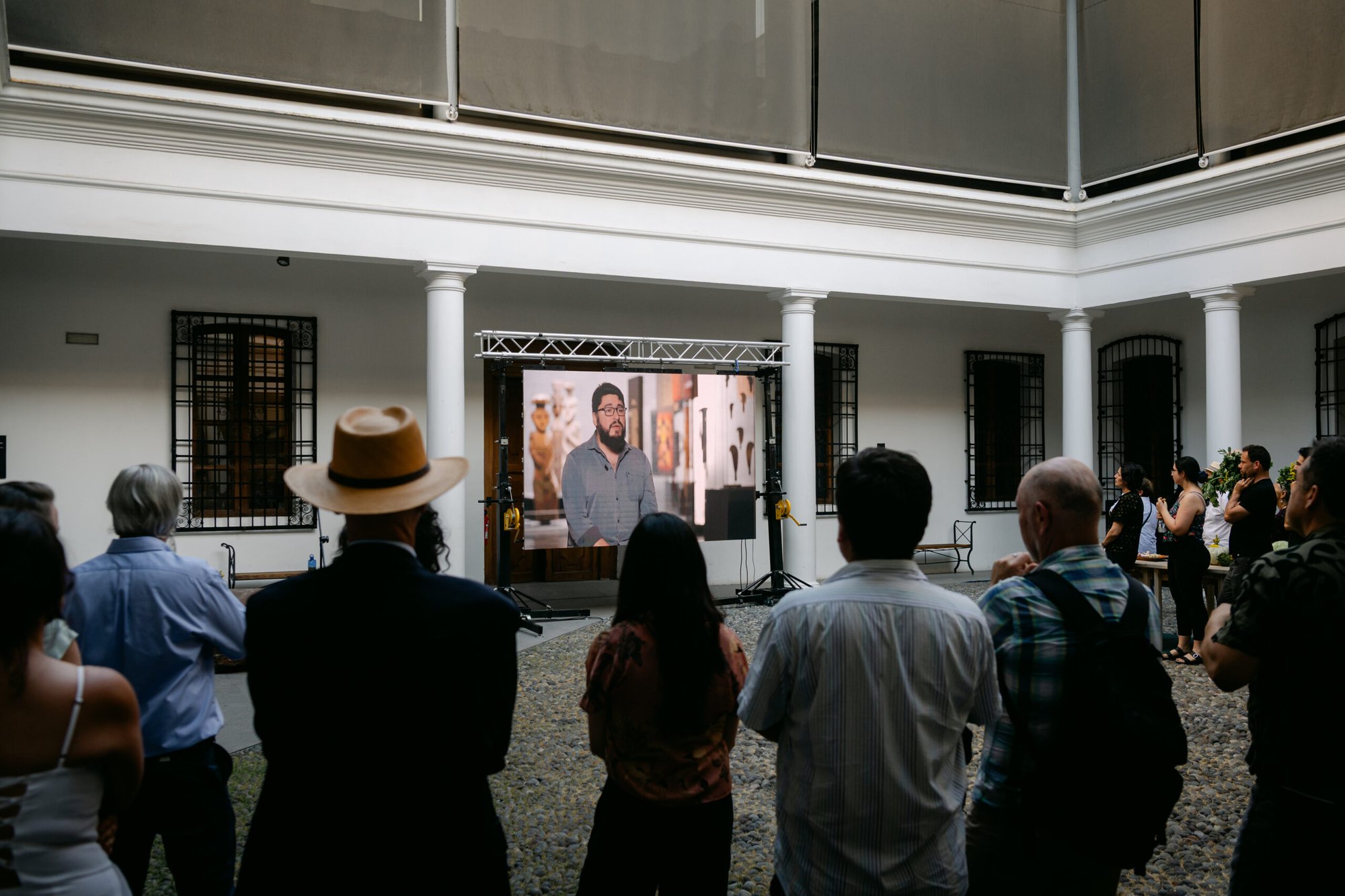 Los Amigos del Museo descubren detalles íntimos de la próxima exposición temporal