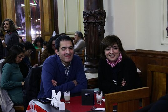 Conversatorio, Comida y Música en Restaurant El Encuentro