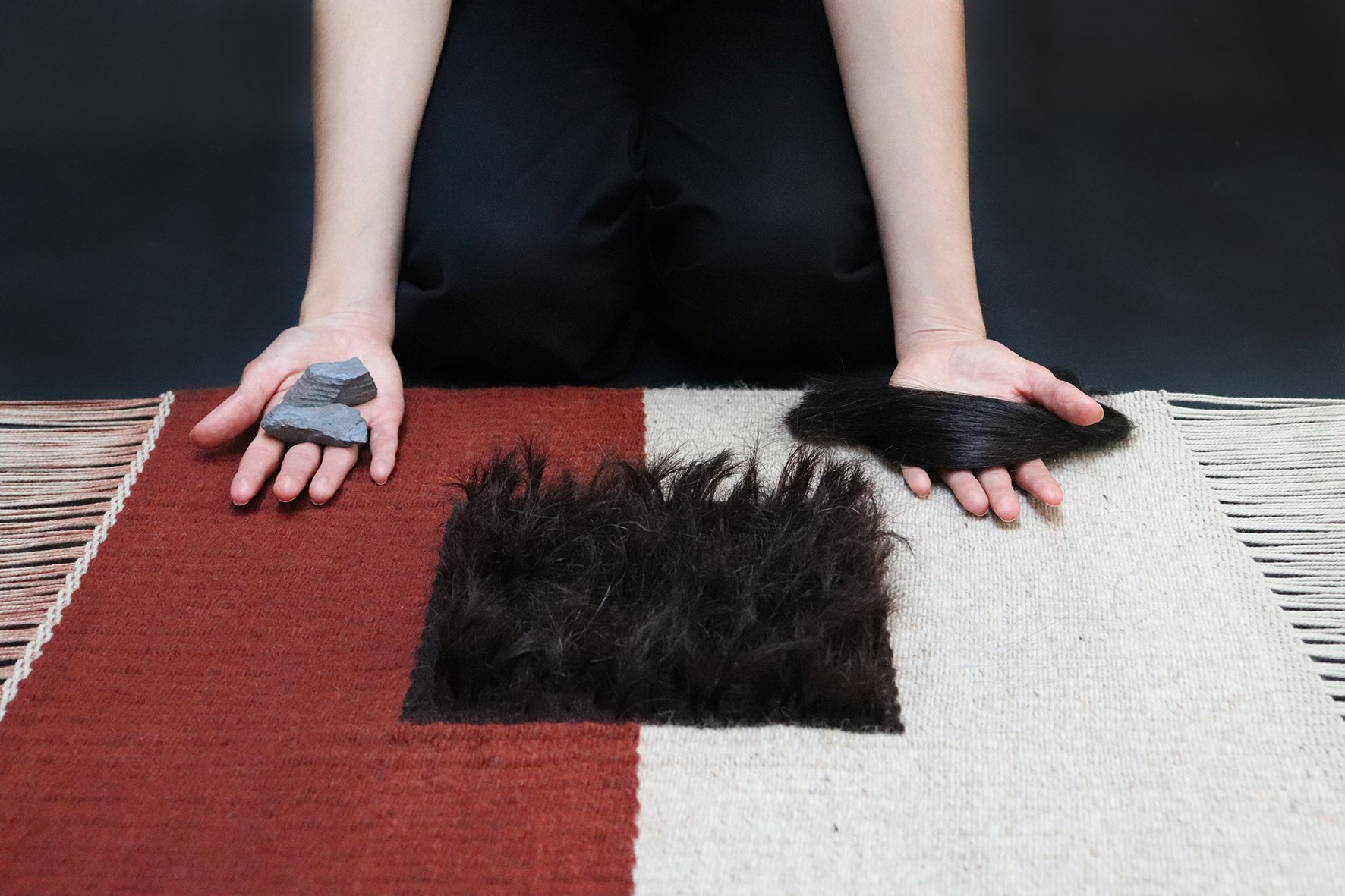 Paisajes textiles, andinos y chilotes. Conoce a los artistas que participaron del Encuentro “La trama que nos une”