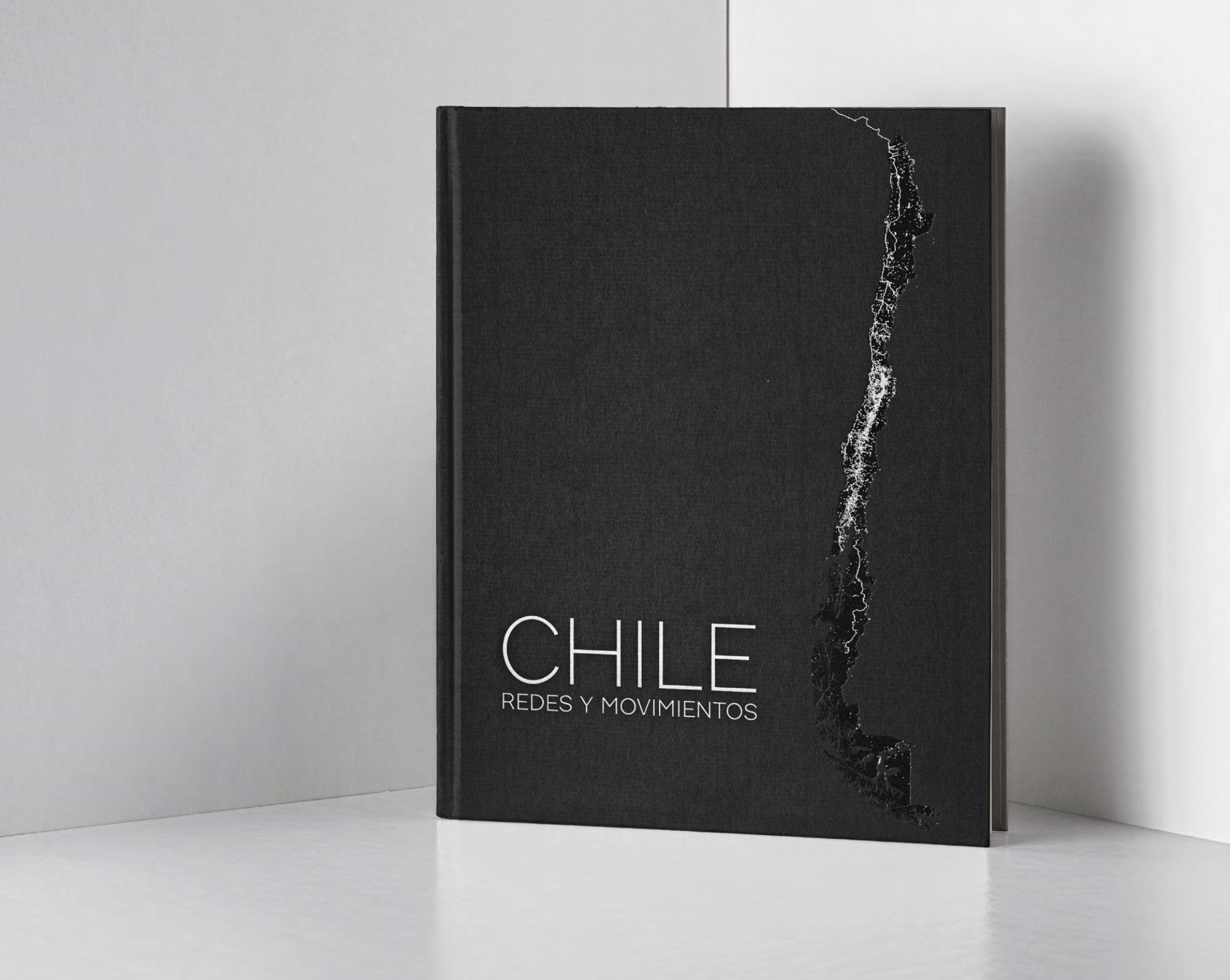 Descubre “Chile, redes y movimientos”: un libro que explora la historia del país desde sus rutas e interacciones