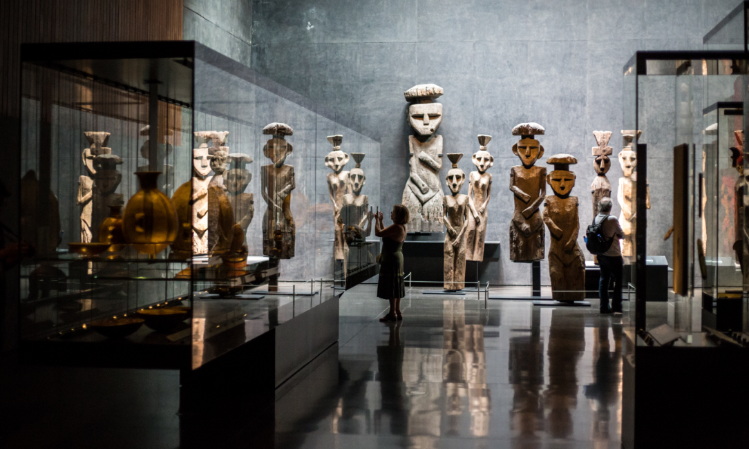 Revisa la oferta disponible de visitas educativas para Museos en Verano