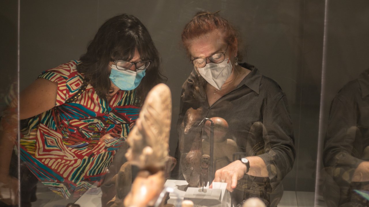 Visitas mediadas especiales por la exposición Mujeres: ecos del pasado, voces de hoy